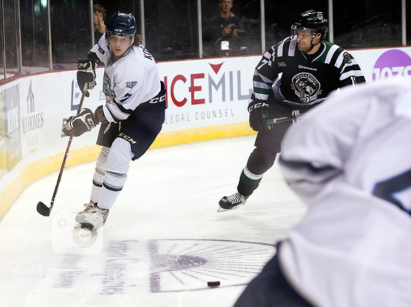 2013Ice.vs.RoughRiders0013
